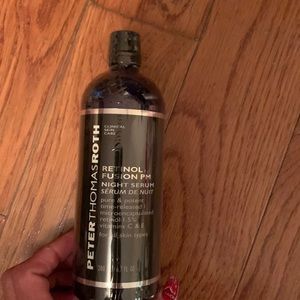 Peter Thomas Roth retinal fusion p.m. night serum